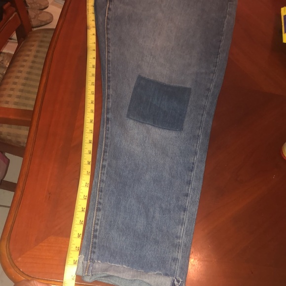 NWT universal thread boyfriend jeans with patches size 12 - Picture 12 of 12